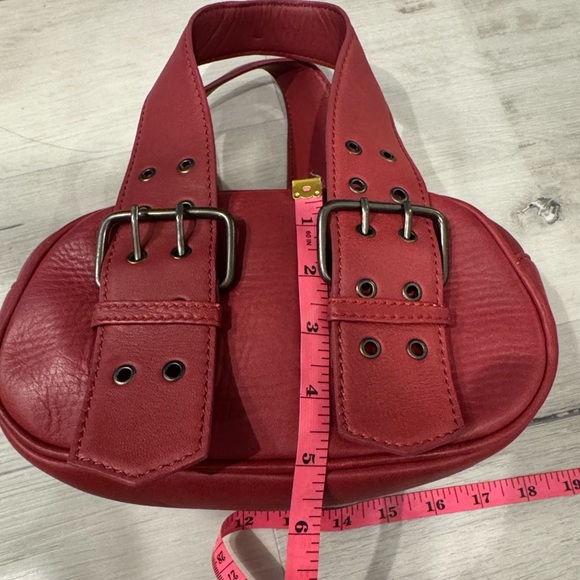 Free People NWT Say Yes Red Mini Bag in 100% Sheep Leather. - Picture 14 of 15